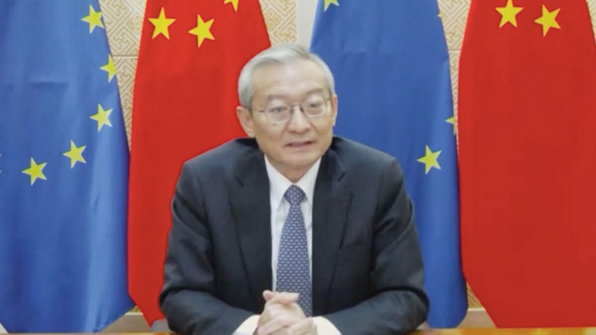 China’s COVID restrictions & the U.S. slowdown push Asia’s industry activity into decline